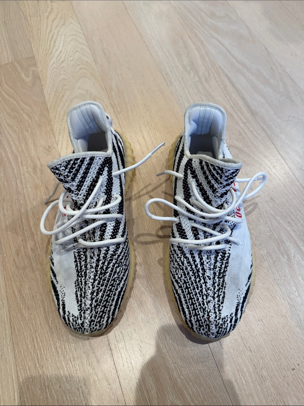 Adidas Zebra Yeezy 350 v2